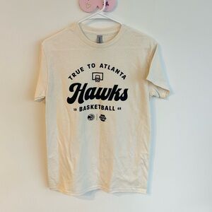 Gildan Cream Hawks Basketball Tee